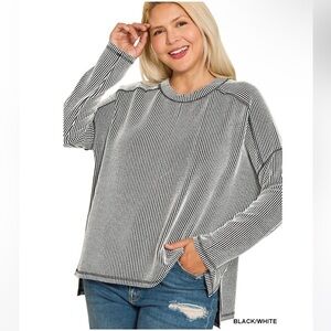 041 - Zenana Outfitters Black and White Striped Sweatshirt